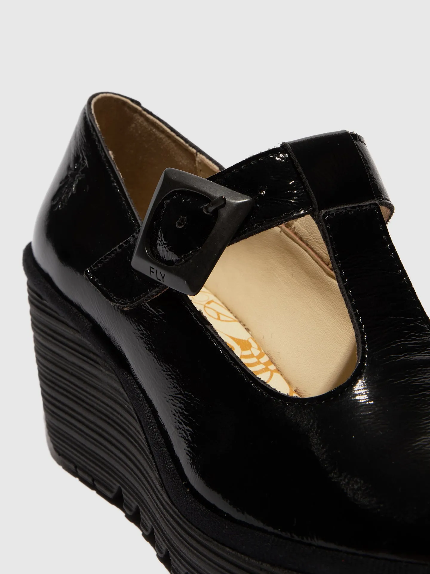 Buckle Shoes YALD598FLY NAPPALAK BLACK sold by Fly London product image thumbnail 4