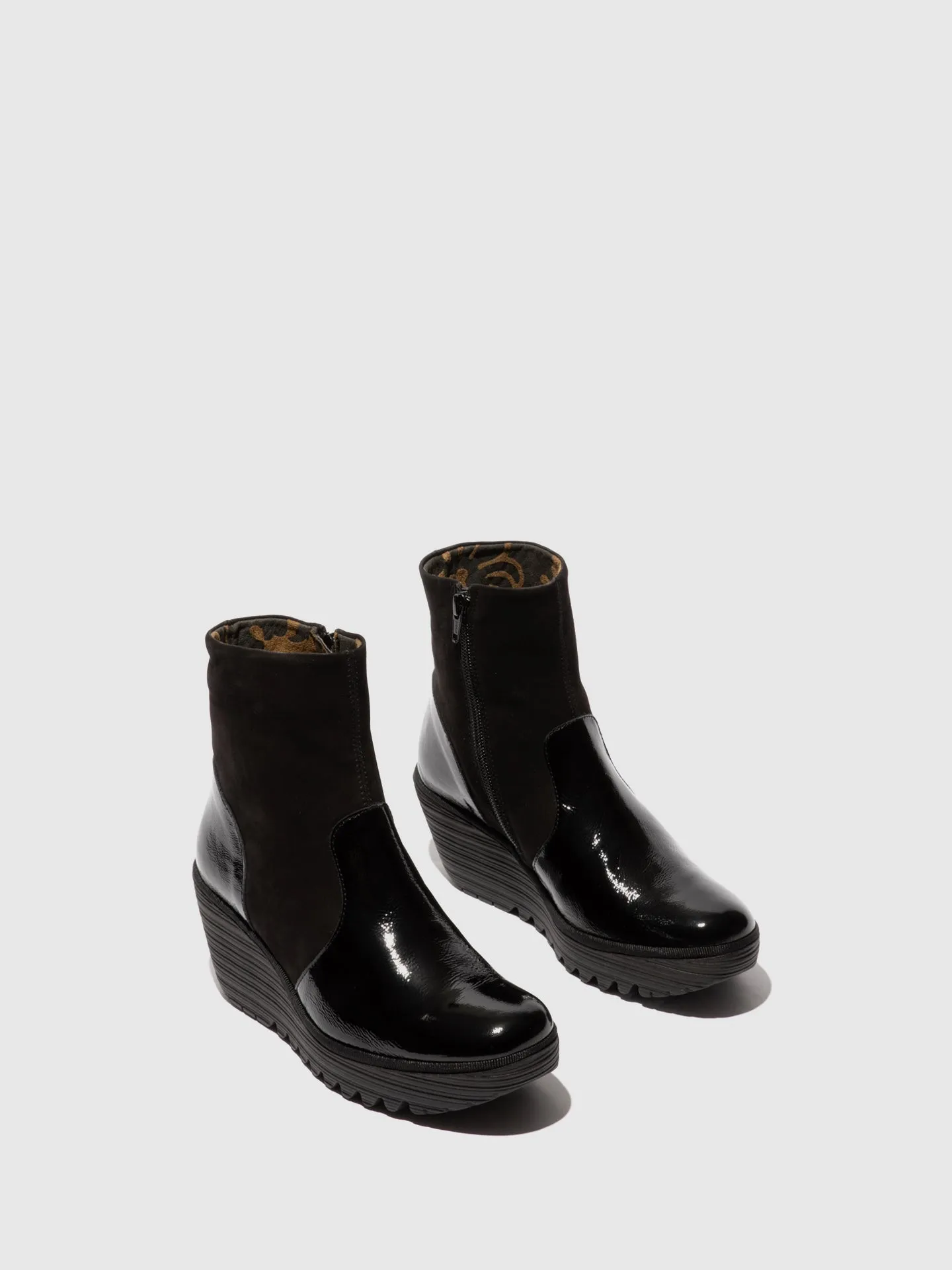 Zip Up Ankle Boots YUXI506FLY BLACK/BLACK sold by Fly London product image thumbnail 2