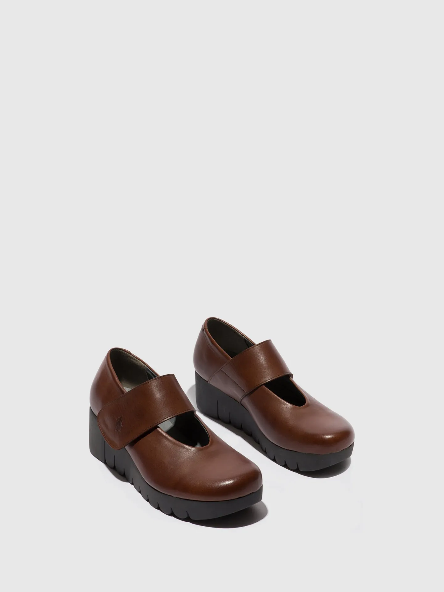 Velcro Shoes VARI188FLY BROWN sold by Fly London product image thumbnail 2