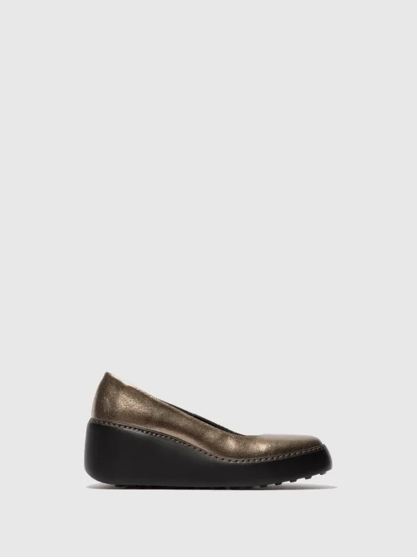 Slip-on Shoes DICH643FLY DARK GOLD sold by Fly London