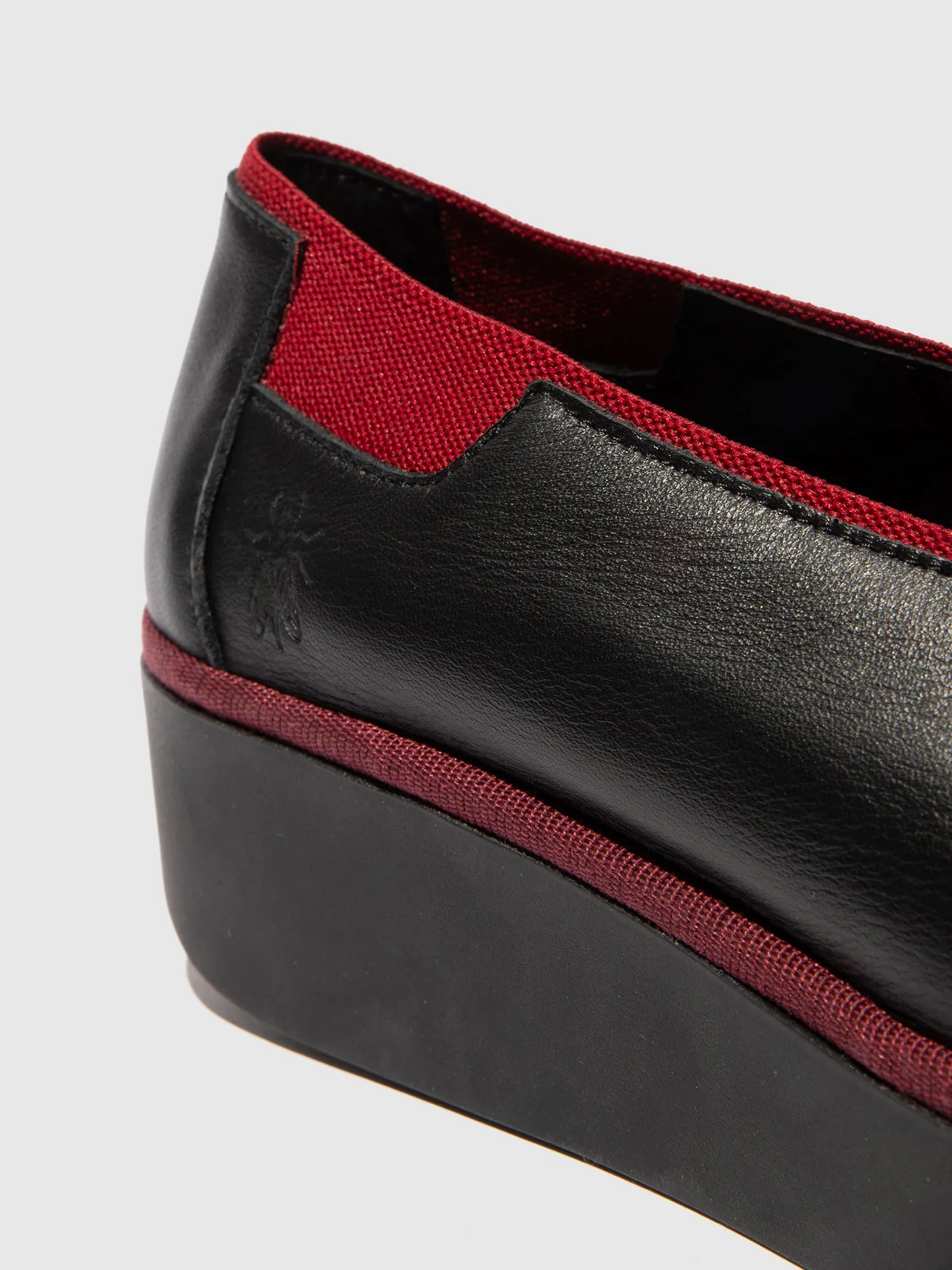 Slip-on Shoes JURY470FLY BLACK (BURGUNDY ELASTIC) sold by Fly London product image thumbnail 4