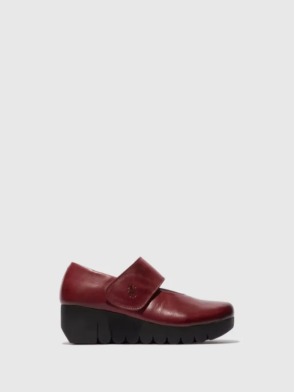 Velcro Shoes VARI188FLY BURGUNDY sold by Fly London