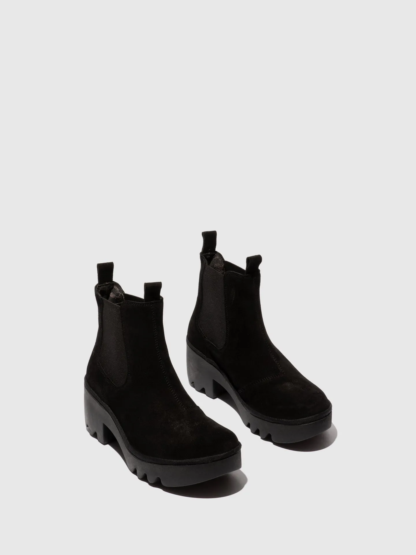 Chelsea Ankle Boots TRIG514FLY OIL SUEDE BLACK sold by Fly London product image thumbnail 2