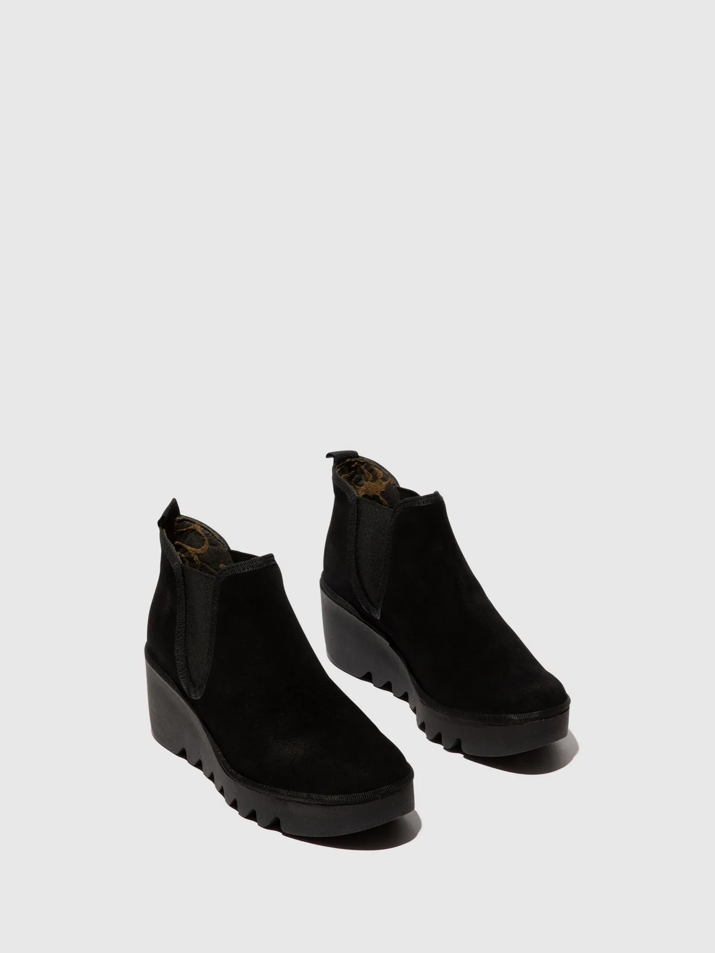 Chelsea Ankle Boots BYNE349FLY OIL SUEDE BLACK sold by Fly London product image thumbnail 2