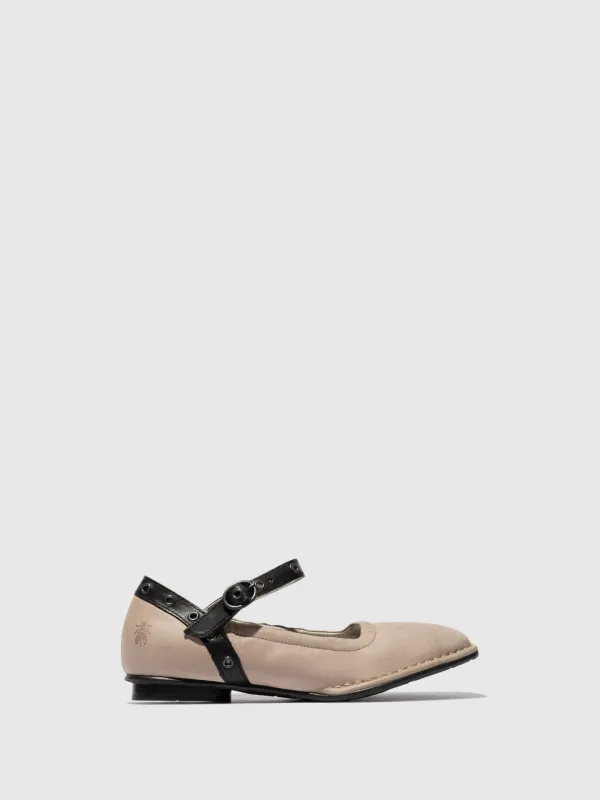 Flat Ballerinas BEWI263FLY TAUPE/BLACK sold by Fly London