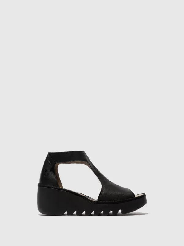 T-Strap Sandals BEZO306FLY BLACK sold by Fly London