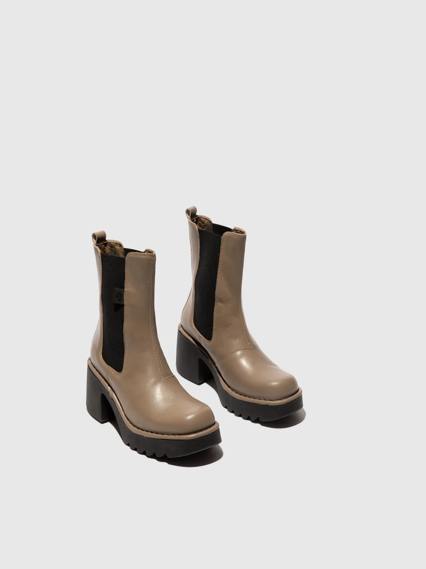Chelsea Boots MOYA25FLY TAUPE sold by Fly London product image thumbnail 2