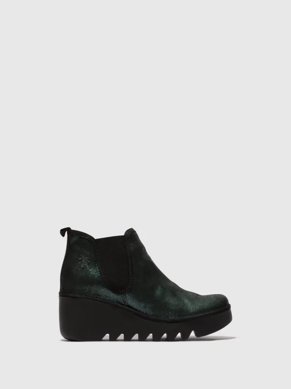 Chelsea Ankle Boots BYNE349FLY GREEN sold by Fly London