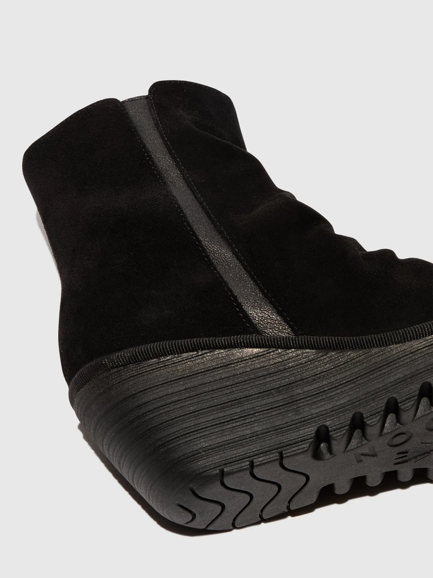 Zip Up Ankle Boots YOPA461FLY OIL SUEDE/MOUSSE BLACK sold by Fly London product image thumbnail 4