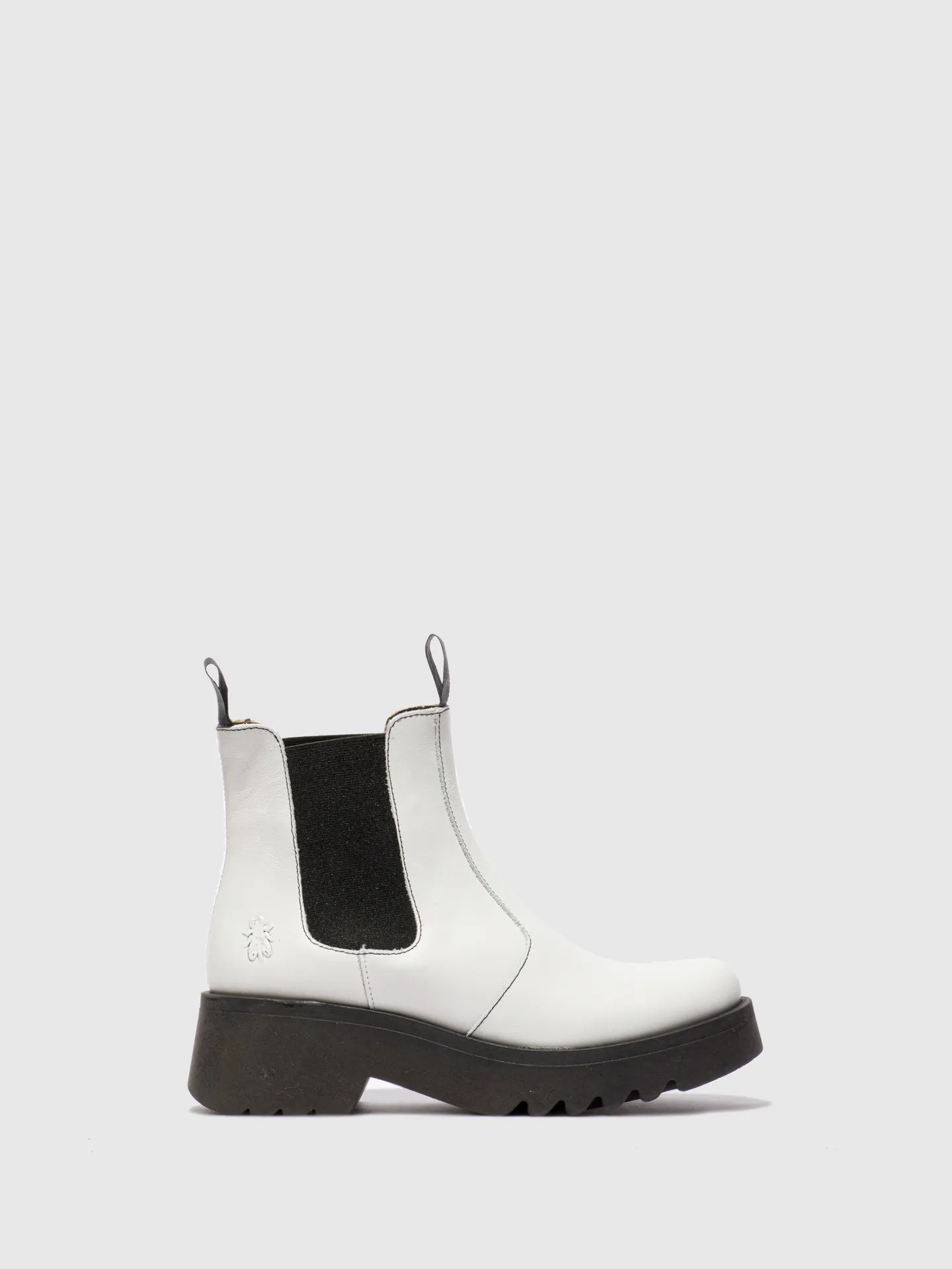 Chelsea Ankle Boots MEDI789FLY RUG OFFWHITE sold by Fly London