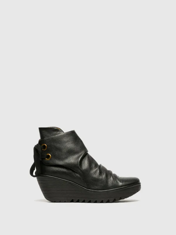 Wedge Ankle Boots YAMA BLACK sold by Fly London