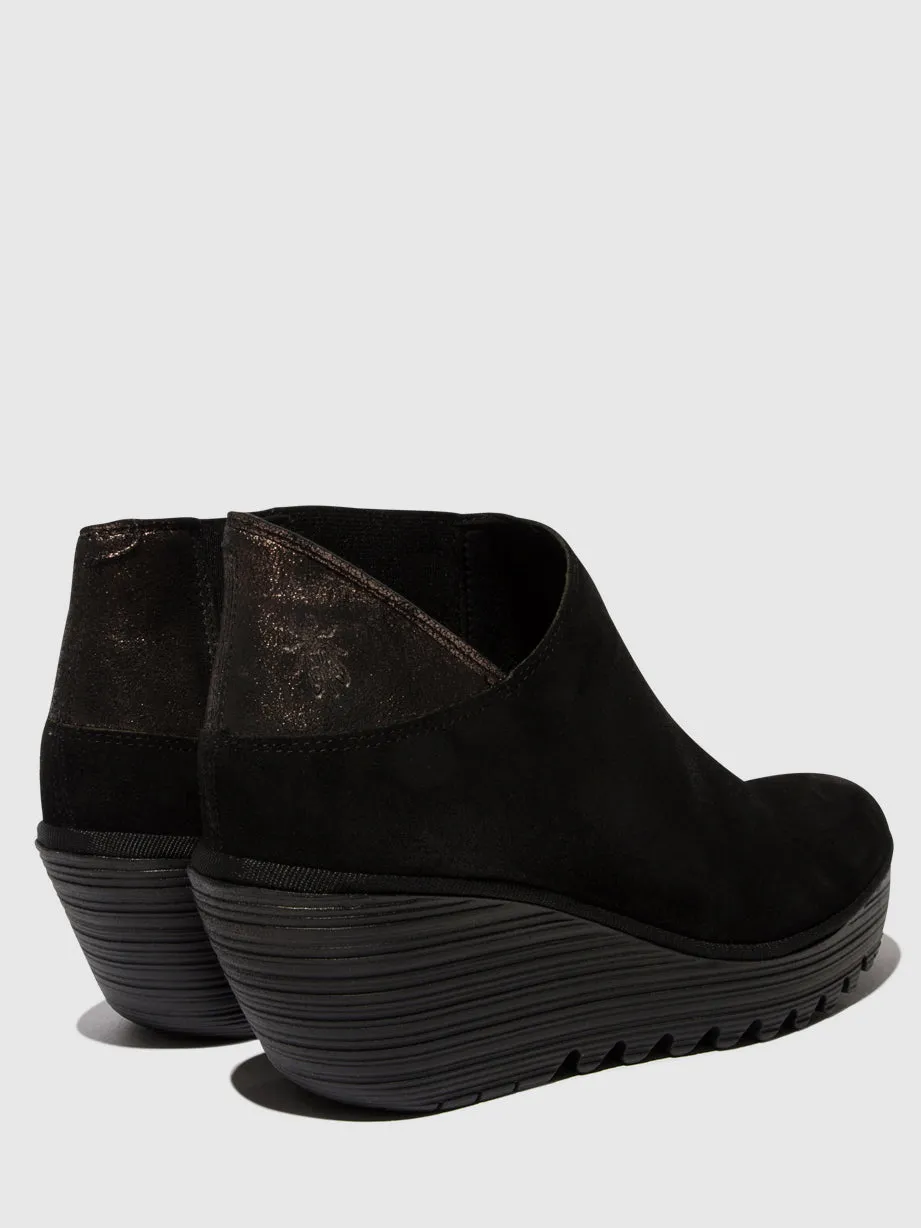 Zip Up Ankle Boots YEGO400FLY BLACK/GRAPHITE sold by Fly London product image thumbnail 4