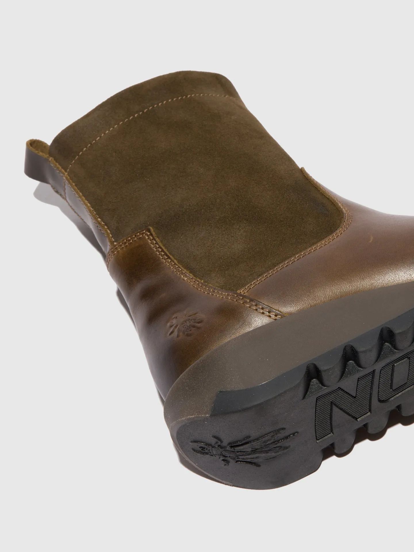 Zip Up Boots SAUK794FLY RUG/OILSUEDE OLIVE/SLUDGE sold by Fly London product image thumbnail 4