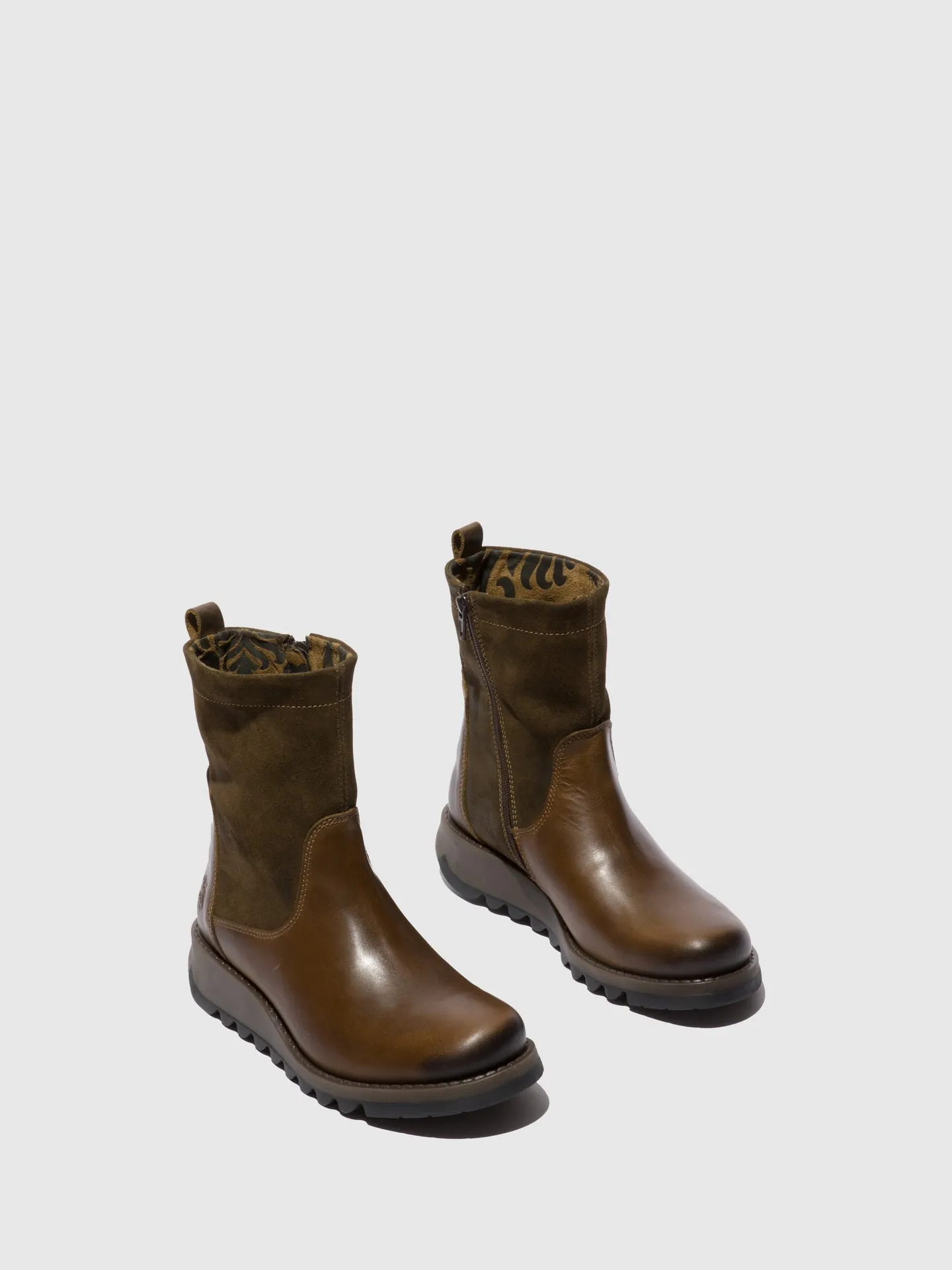 Zip Up Boots SAUK794FLY RUG/OILSUEDE OLIVE/SLUDGE sold by Fly London product image thumbnail 2