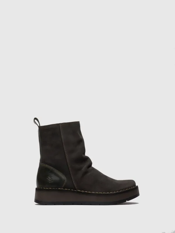 Zip Up Ankle Boots RENO053FLY OILSUEDE/RUG DIESEL made by Fly London