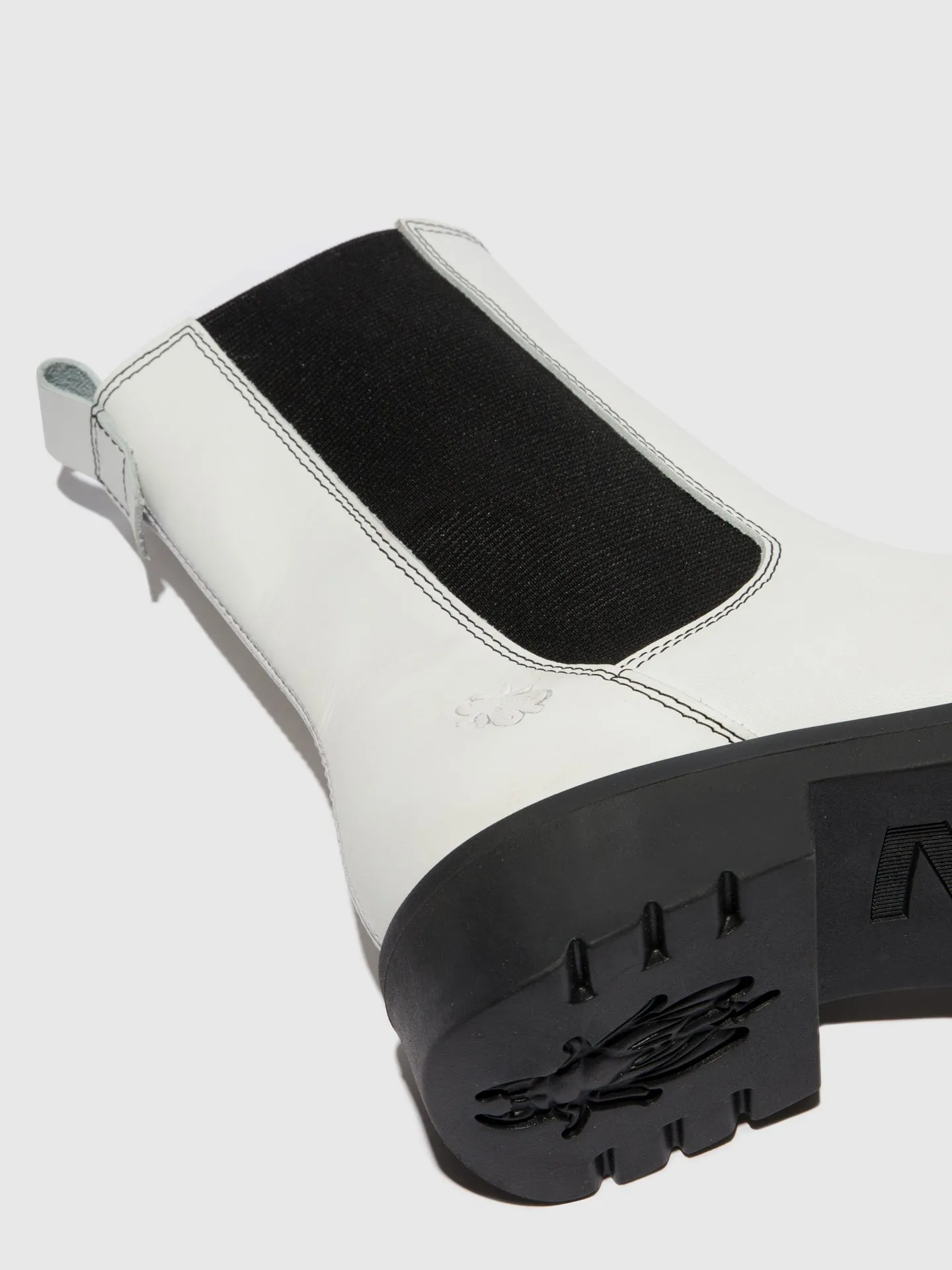 Chelsea Ankle Boots REIN795FLY RUG OFFWHITE (BLACK) sold by Fly London product image thumbnail 4