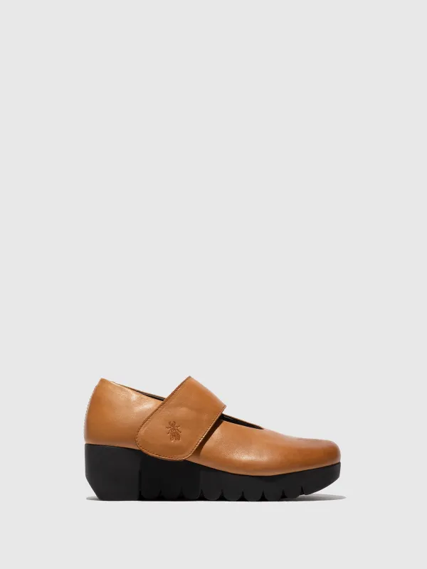 Velcro Shoes VARI188FLY TAUPE sold by Fly London