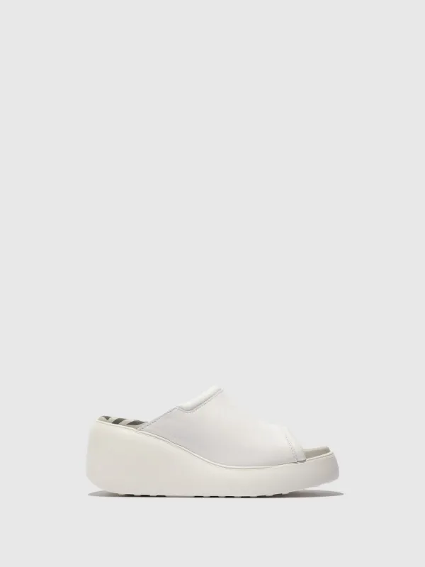 Slip-on Mules DOLI042FLY WHITE sold by Fly London