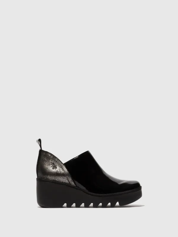 Zip Up Ankle Boots BELI458FLY BLACK/SILVER sold by Fly London