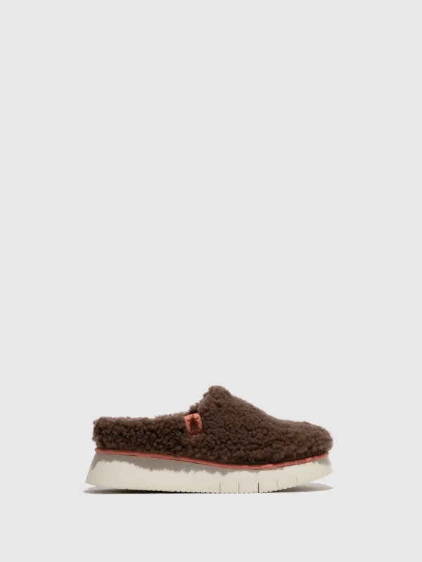 Round Toe Clogs CAFE360FLY BROWN (ROSE) made by Fly London
