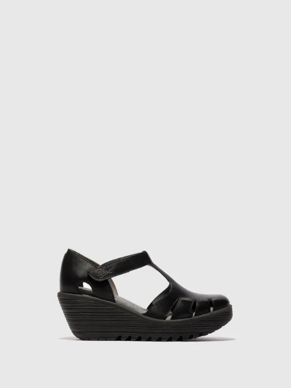 Velcro Sandals LETE395FLY BLACK made by Fly London