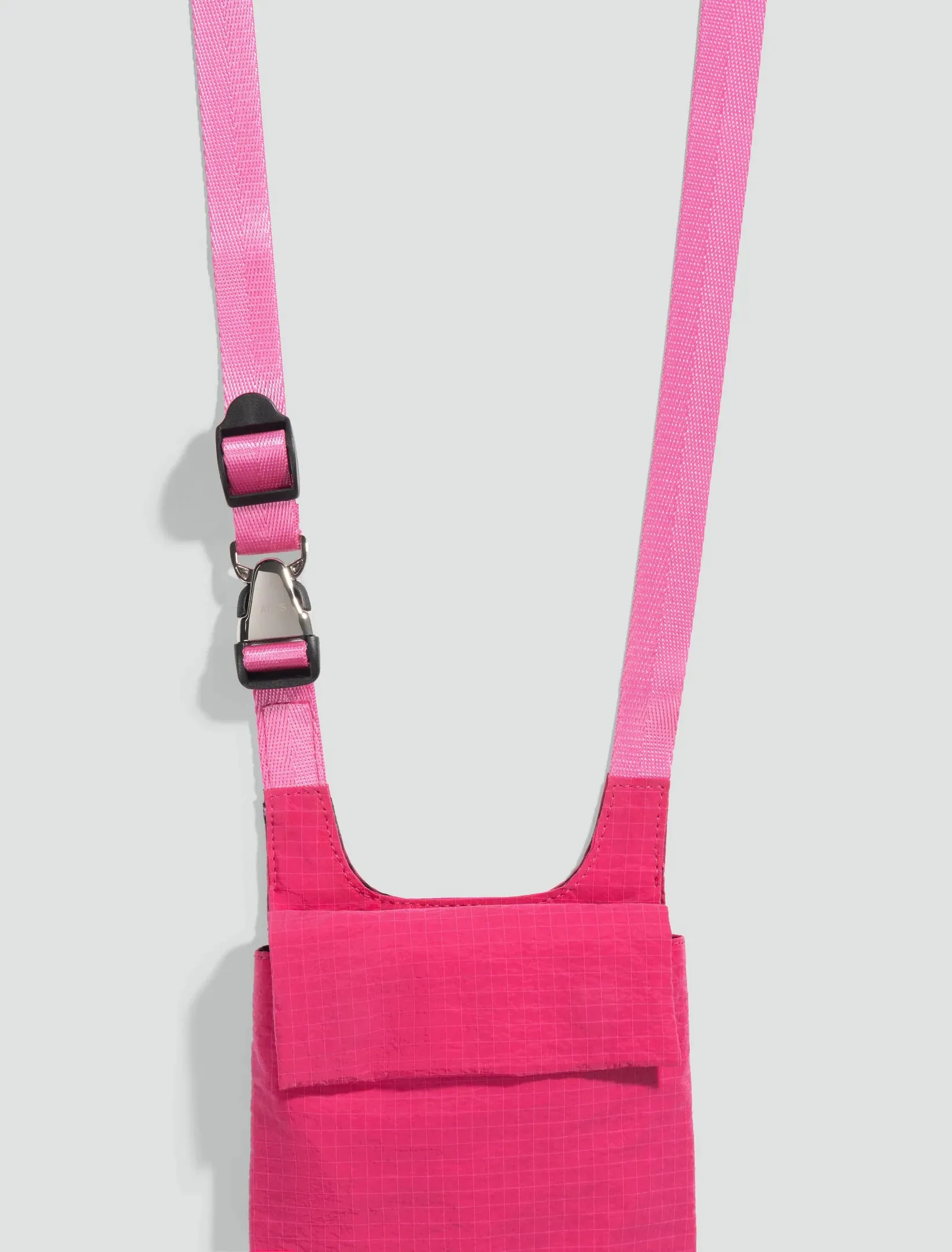 ARCS | Ghosting Pouch - Floss sold by Folk product image thumbnail 2