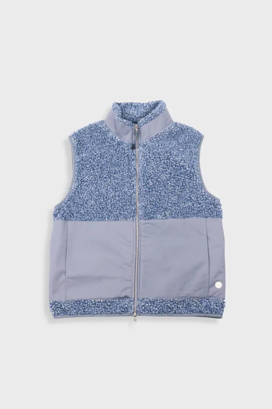 Signal Gilet - Soft Blue Curly Wool made by Folk