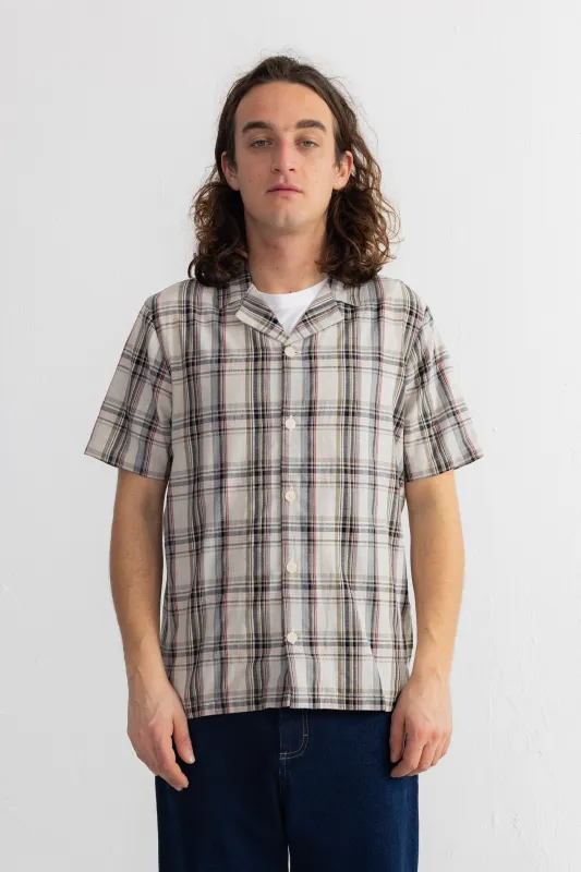 Short Sleeve Soft Collar Shirt - Natural Black Check made by Folk