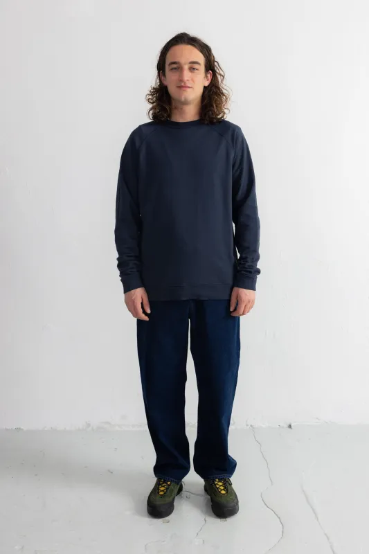 Rivet Sweat - Navy made by Folk