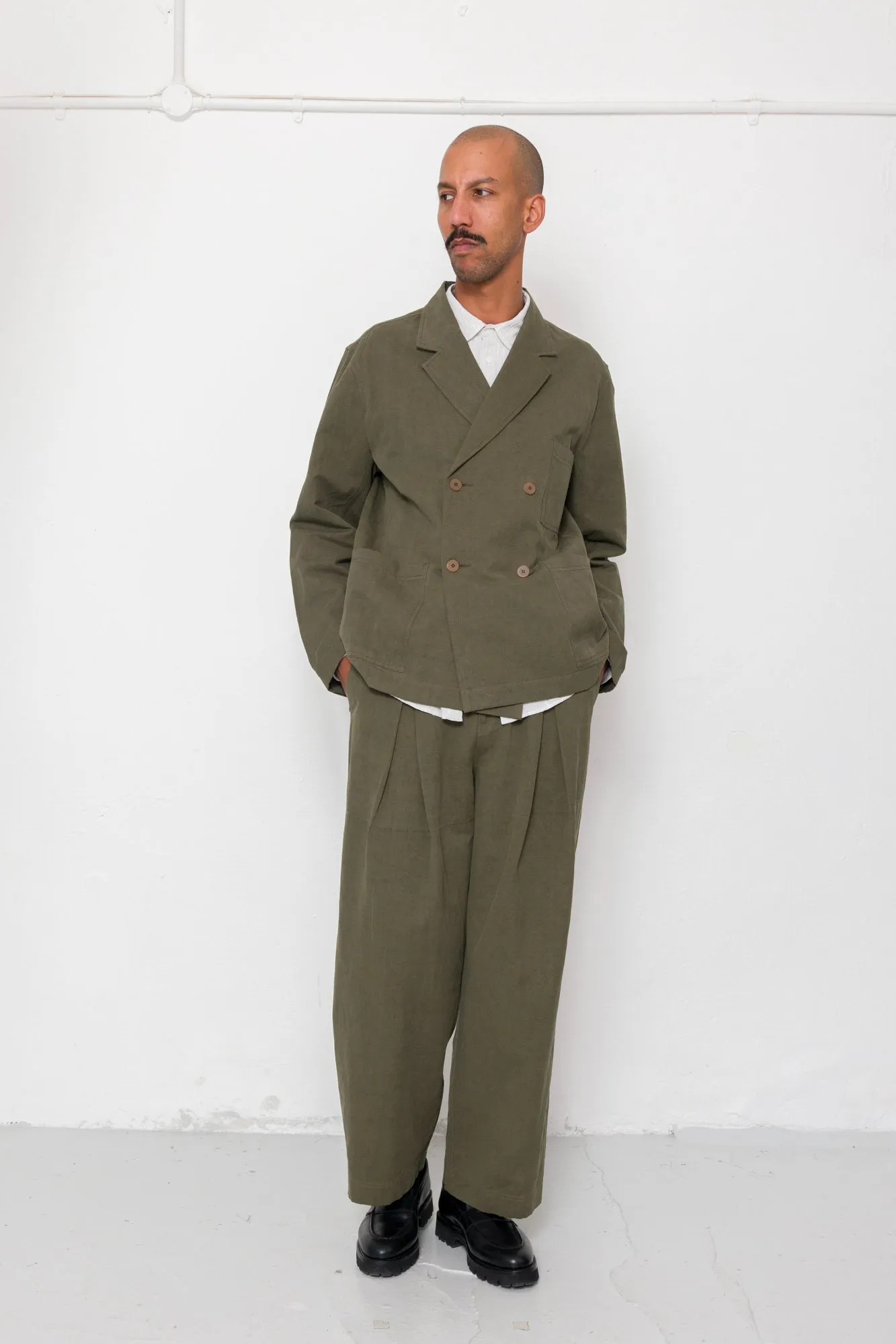 Easy Fit Trouser - Dark Olive Slub Linen sold by Folk product image thumbnail 3