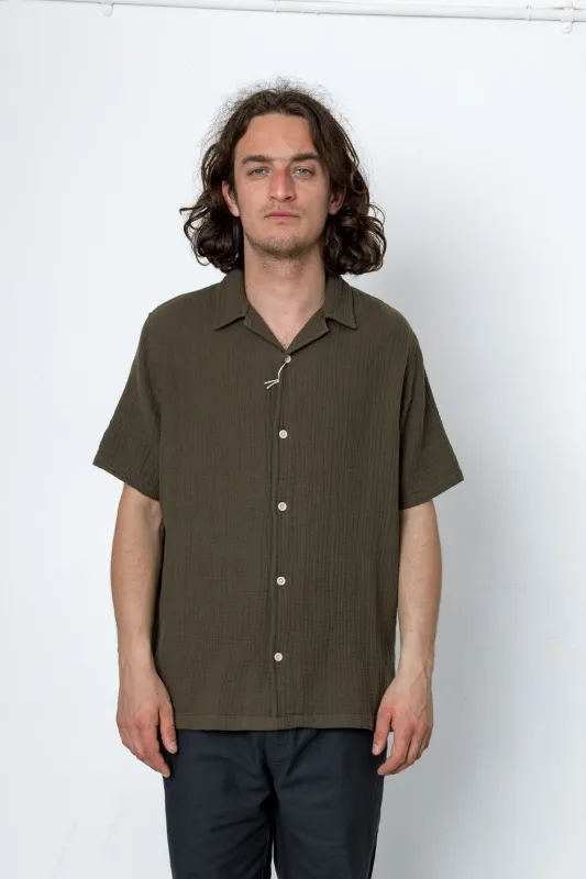 Deck Shirt - Dark Khaki made by Folk