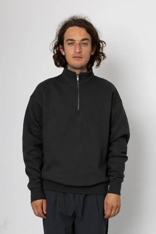 Edwin Fleece Sweatshirt - Dark Olive made by Folk