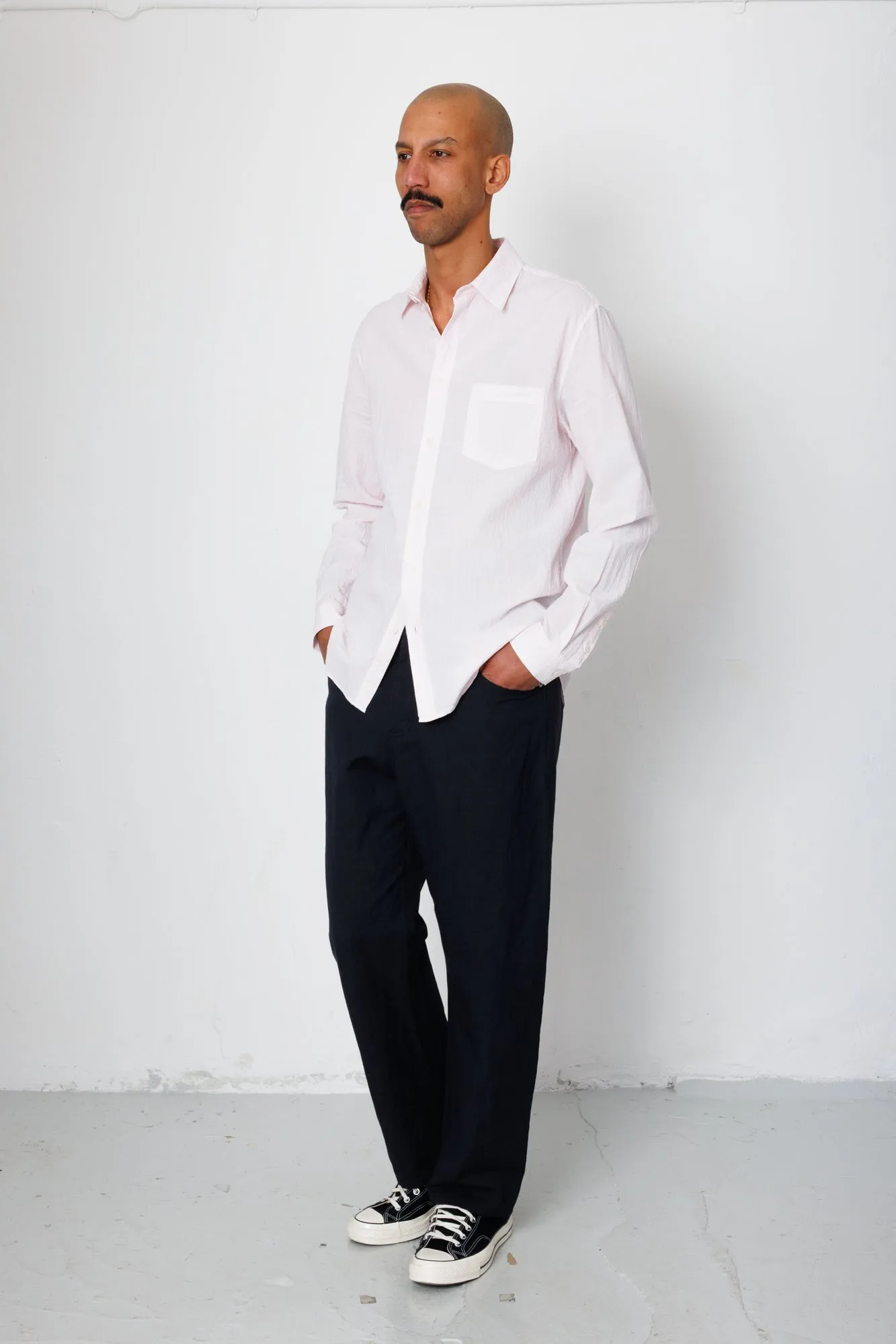 Barrel Leg Trouser - Midnight Slub Linen sold by Folk product image thumbnail 2