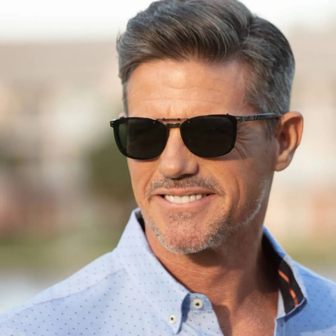 REC G 56 sold by Foster Grant product image thumbnail 3