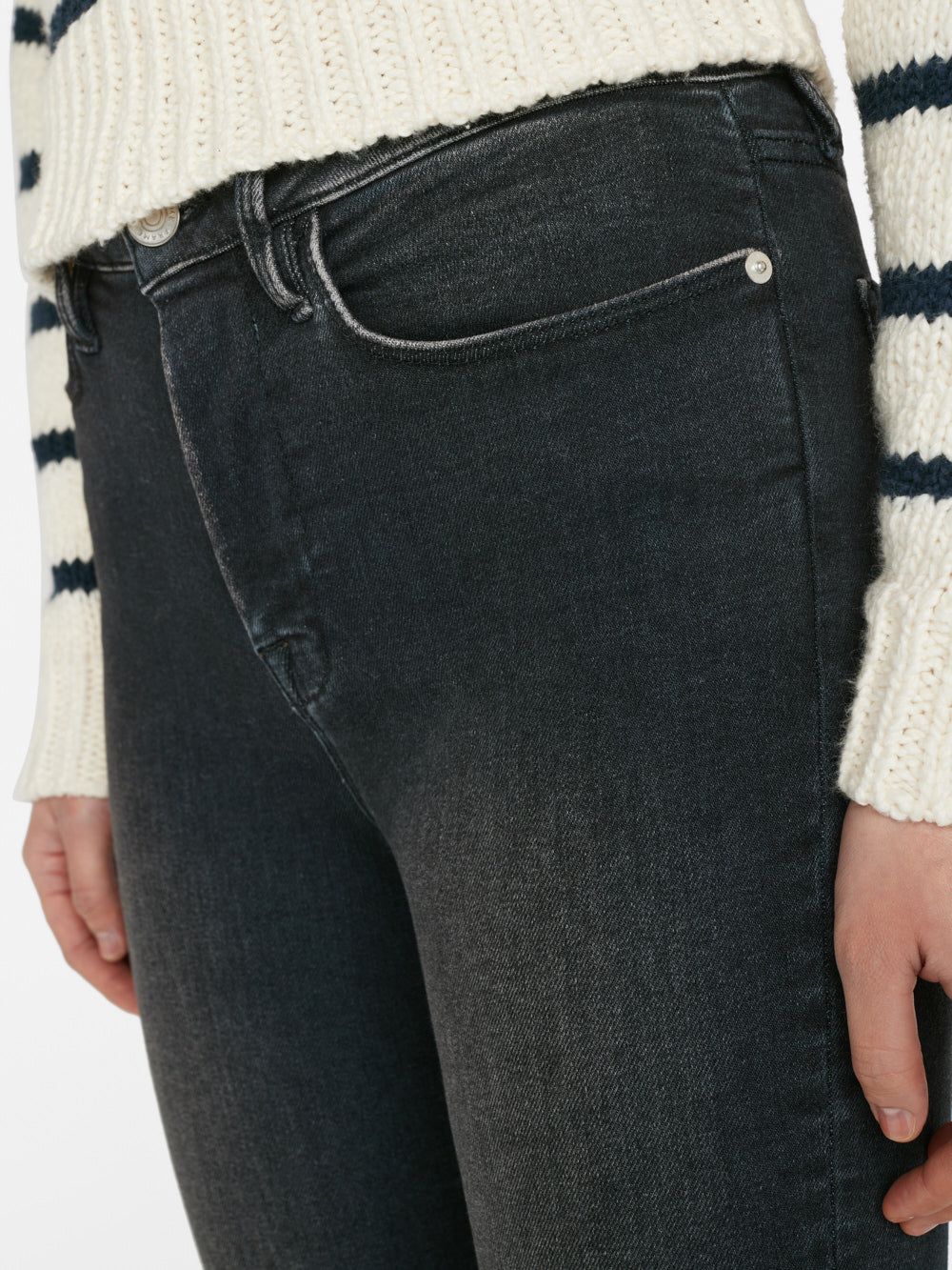 Le One Skinny Crop -- Larchwood sold by Frame Denim product image thumbnail 4