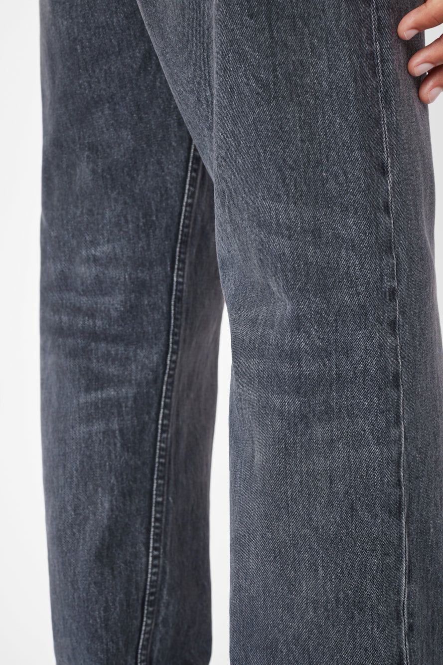 The Straight Jean -- Akins sold by Frame Denim product image thumbnail 5