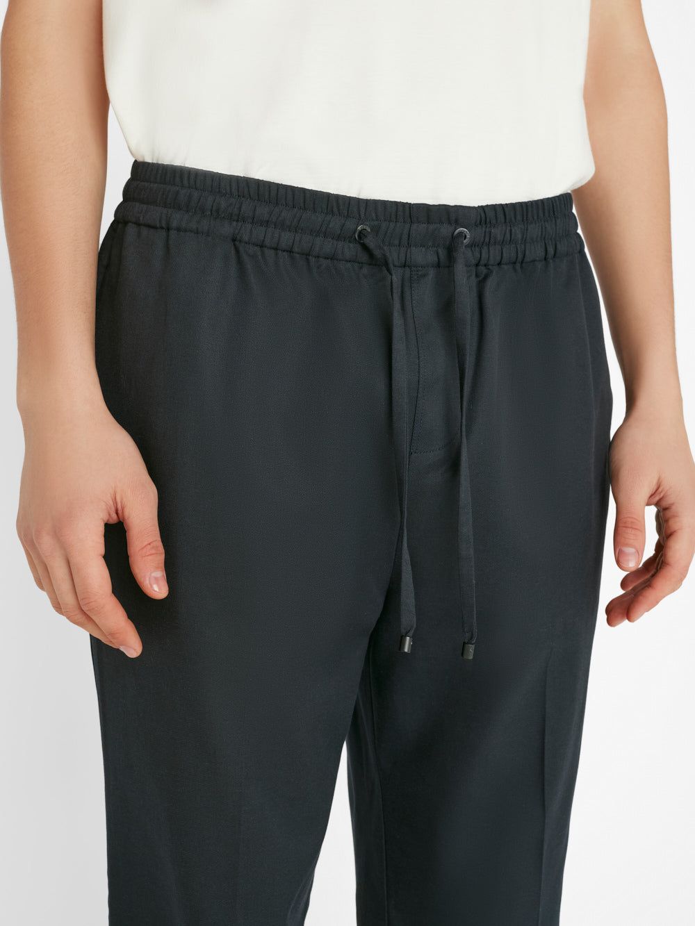 Soft Cotton Traveler Pant -- Dark Navy sold by Frame Denim product image thumbnail 4