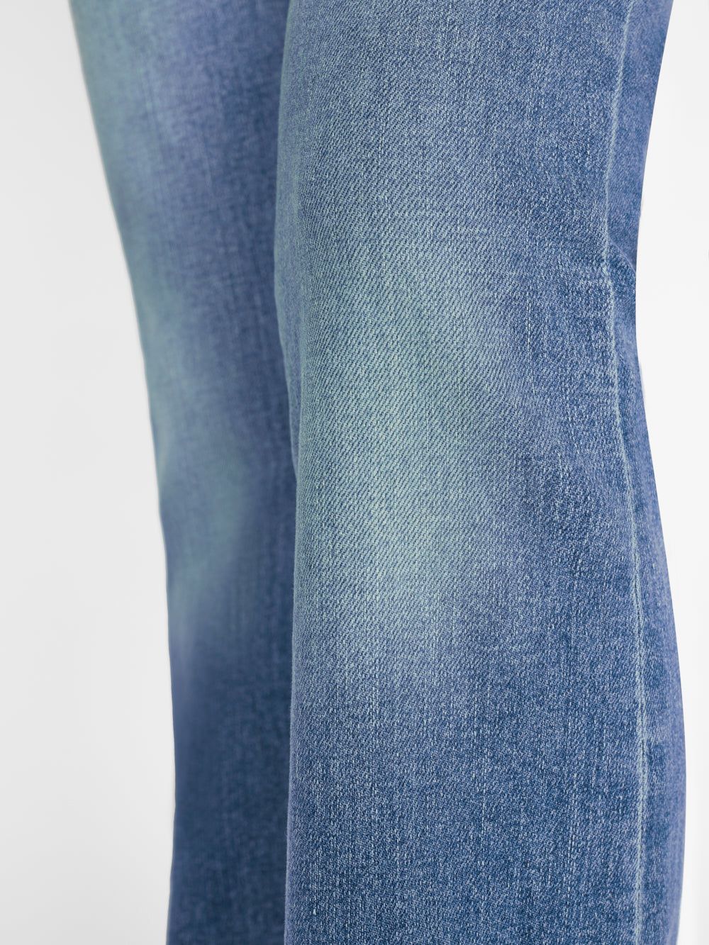 Le High Flare -- Cairo sold by Frame Denim product image thumbnail 4