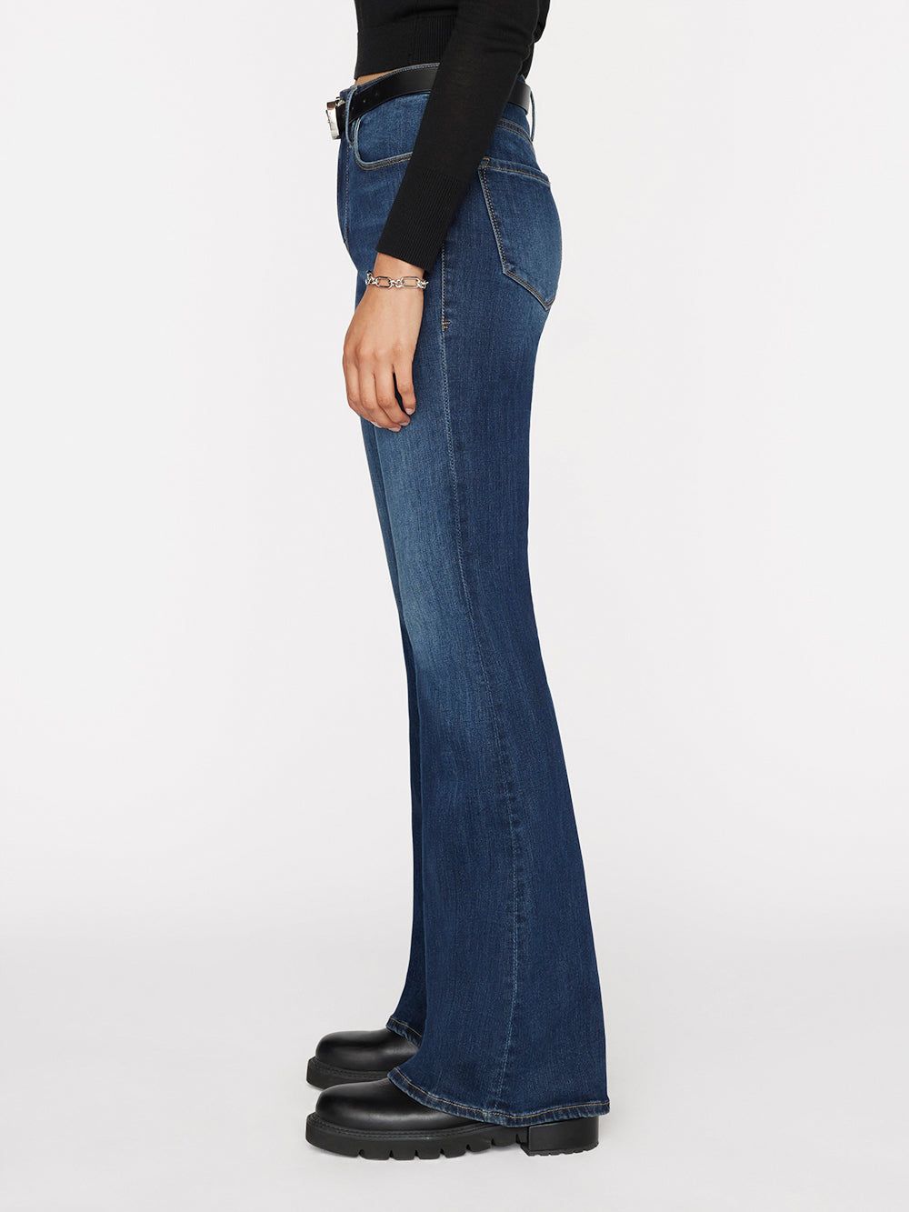 Le One Flare -- Hanbury sold by Frame Denim product image thumbnail 4