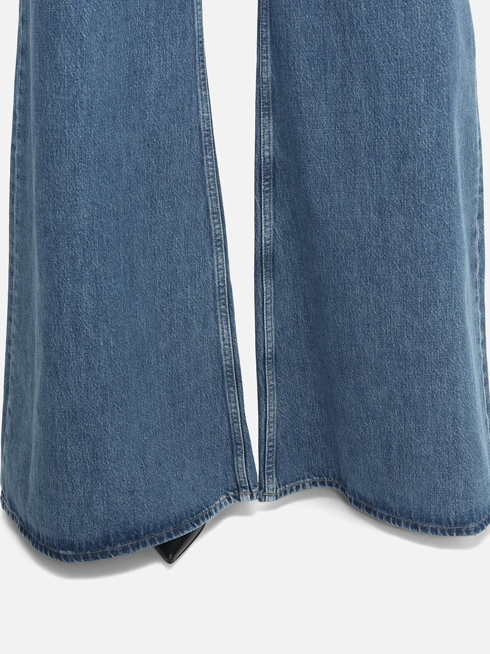 The Extra Wide Leg -- Ocean Drive sold by Frame Denim product image thumbnail 5