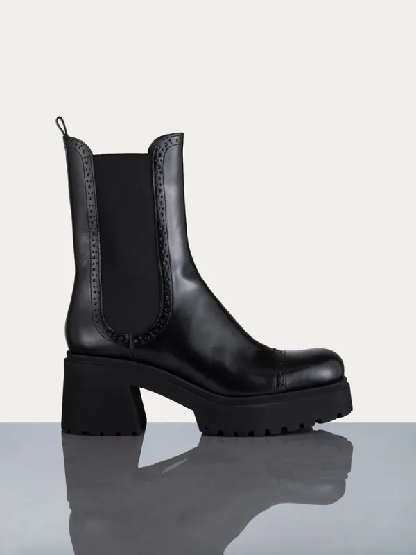 Lumi Lug Boot -- Noir sold by Frame Denim