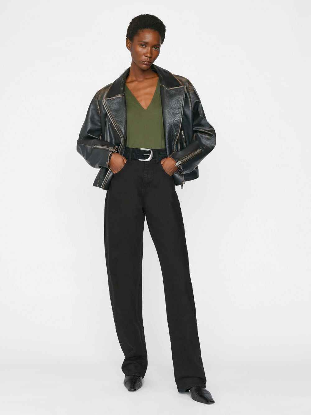 Le High Rise V -- Fatigue sold by Frame Denim product image thumbnail 2