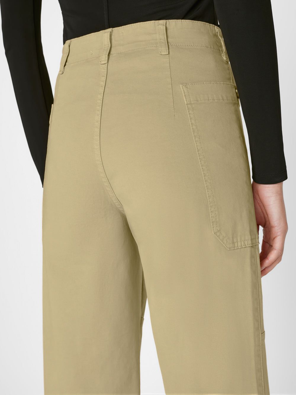 Oversized Pocket Utility Pant -- Washed Tan sold by Frame Denim product image thumbnail 4