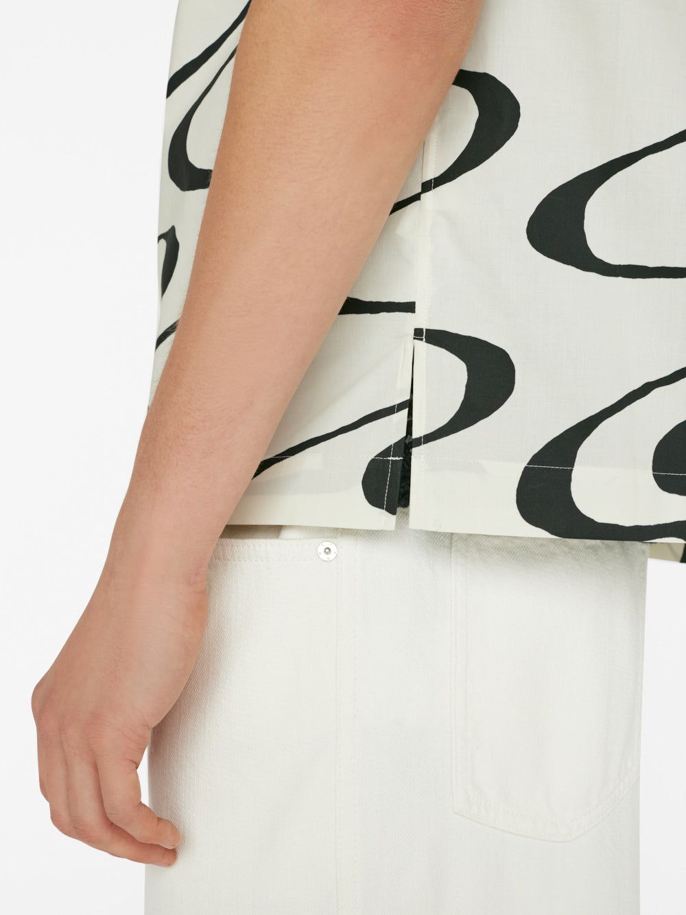 Abstract Wave Graphic Shirt -- Ecru Print sold by Frame Denim product image thumbnail 5