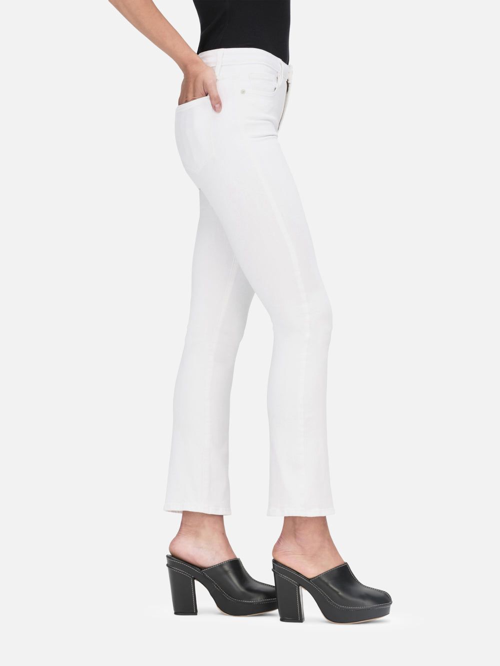 Le High Straight -- Blanc sold by Frame Denim product image thumbnail 5