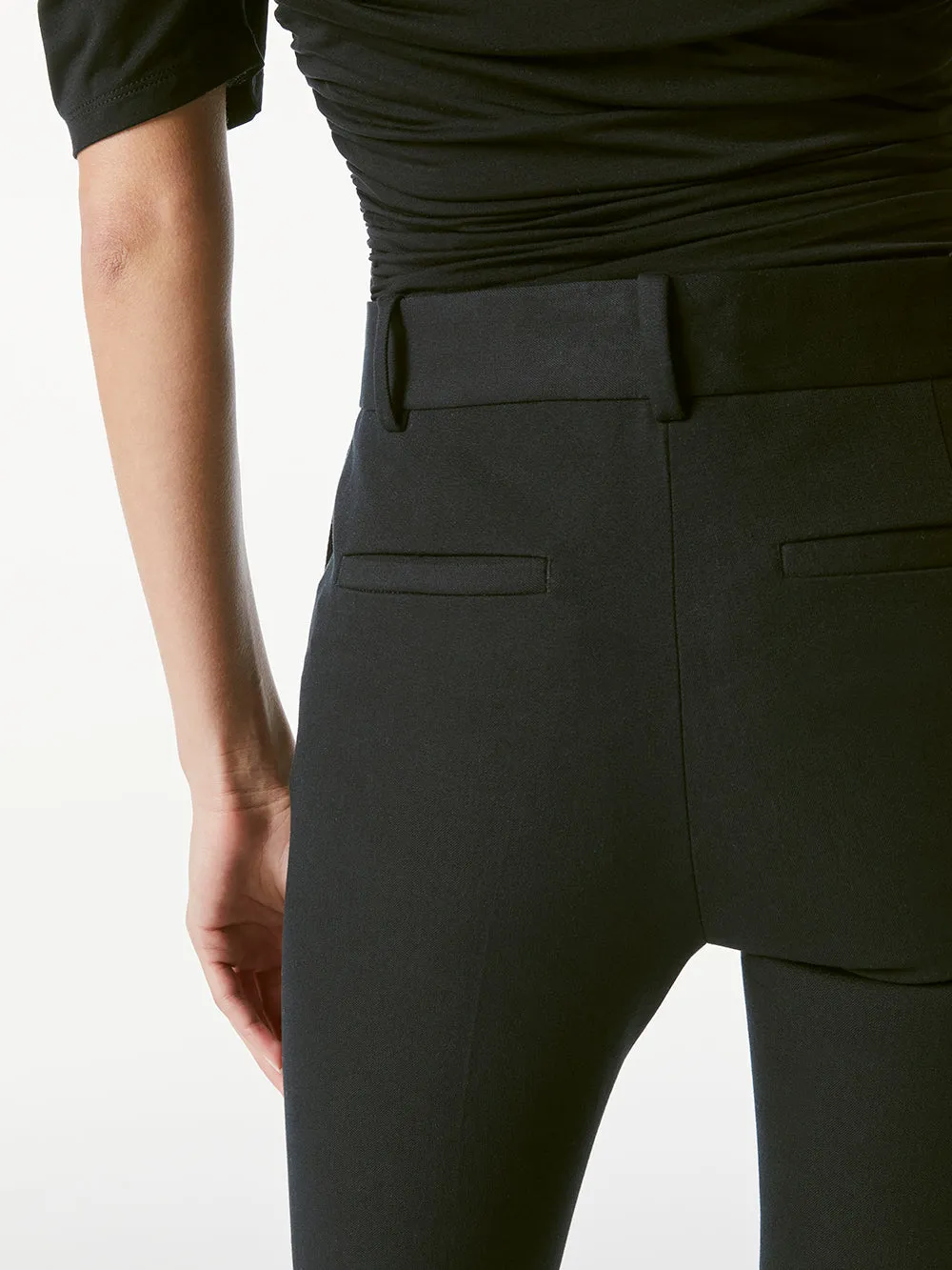 Le Crop Mini Boot Trouser -- Noir sold by Frame Denim product image thumbnail 4