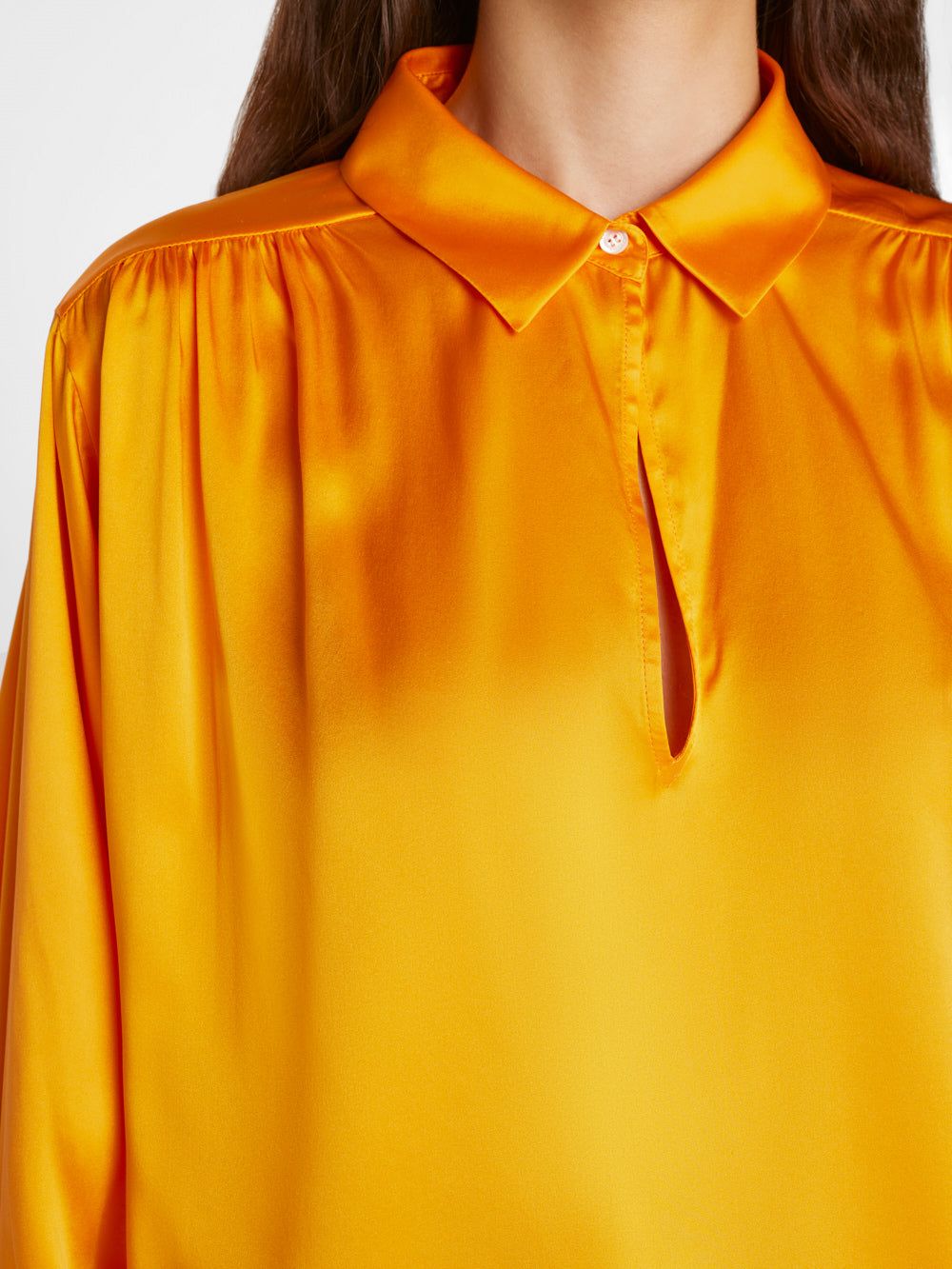 Keyhole Popover -- Nectarine sold by Frame Denim product image thumbnail 4