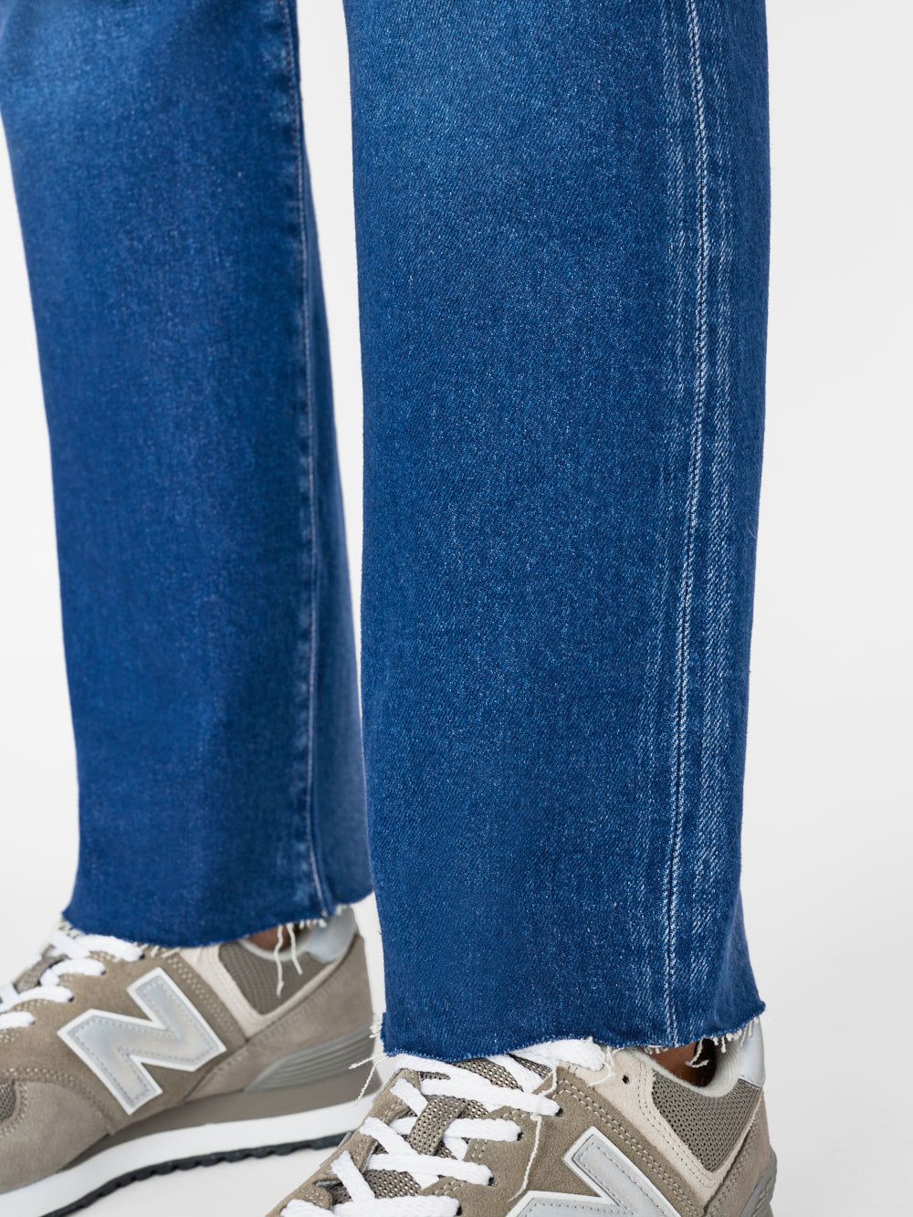 Le Super High Straight -- Jericho sold by Frame Denim product image thumbnail 7