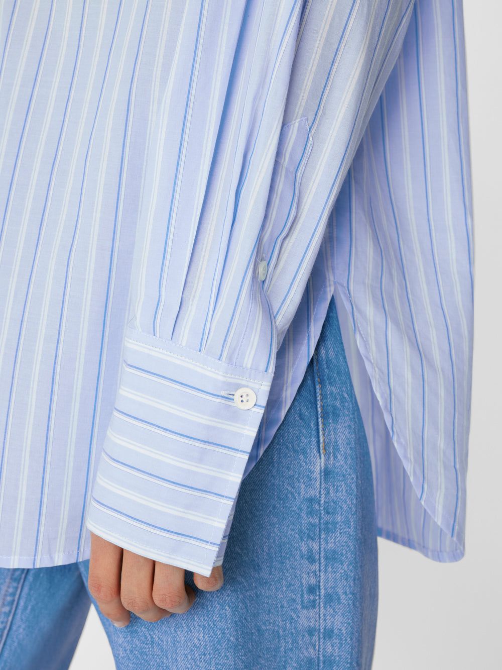 Le Mix Oversized Shirt -- Blanc Multi sold by Frame Denim product image thumbnail 9