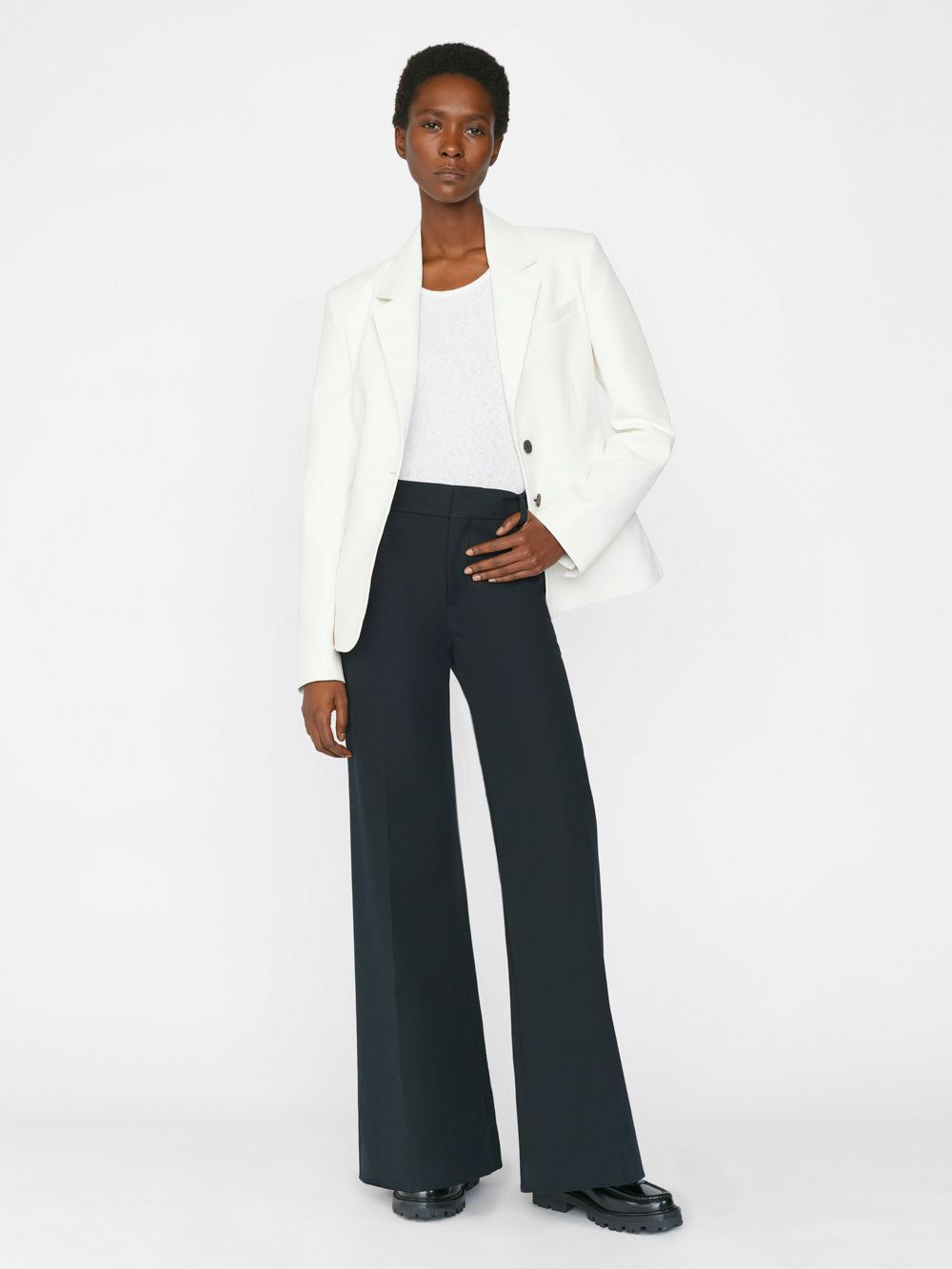 Le Palazzo Trouser -- Noir sold by Frame Denim product image thumbnail 2